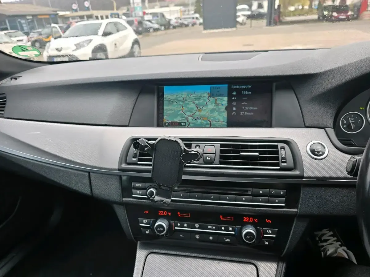 Neu BMW 525 204 PS (150 kW) 2025 Schwarz Limousine