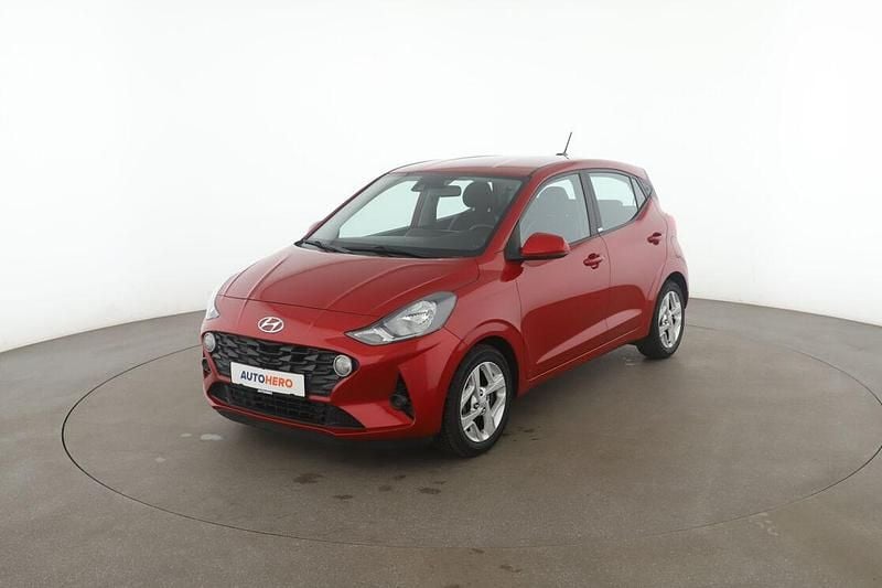 Rot Gebraucht 2020 Hyundai i10 Trend Kleinwagen | 13.160 € (Fairer Preis) - Bild 1/3