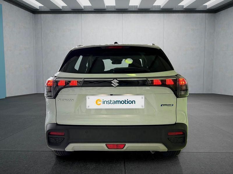 Gebraucht Suzuki SX4 110 PS (80 kW) 2026 Weiß SUV