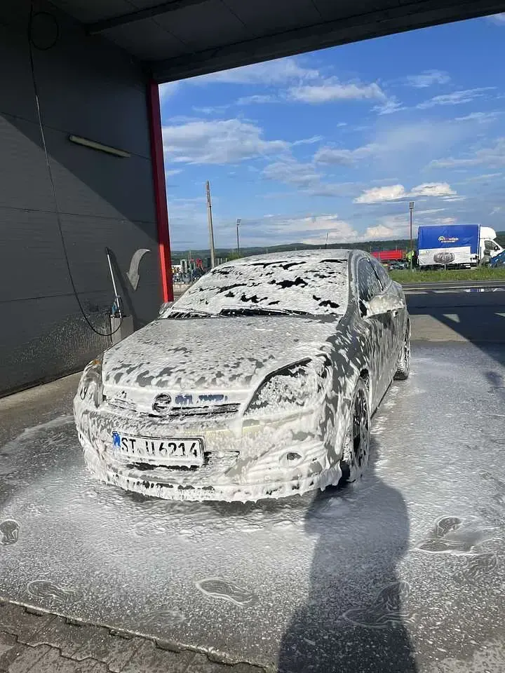 Gebraucht Opel Astra Edition 125 PS (91 kW) 2006 Coupé