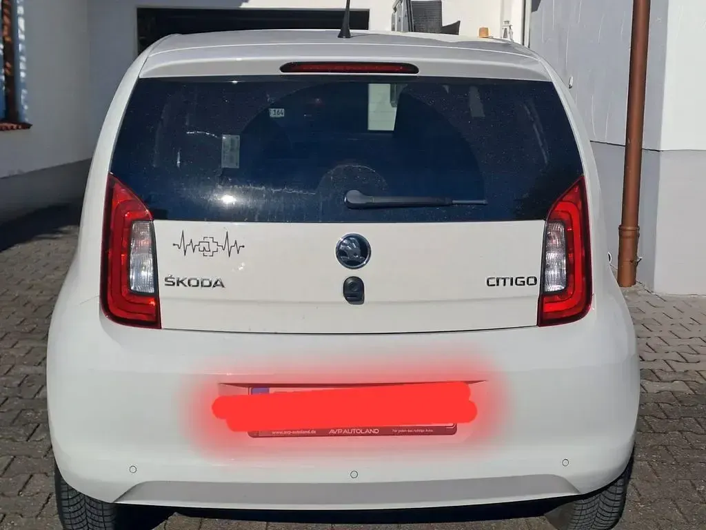 Gebraucht Skoda Citigo Active 60 PS (44 kW) 2016 Weiß Kleinwagen