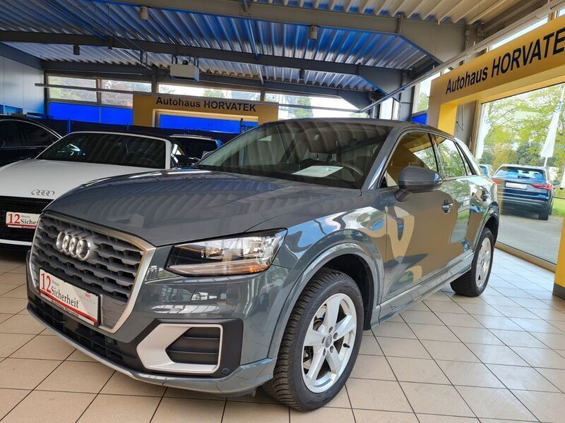 Grau Gebraucht 2017 Audi Q2 Sport SUV | 17.400 € (Fairer Preis) - Bild 1/4