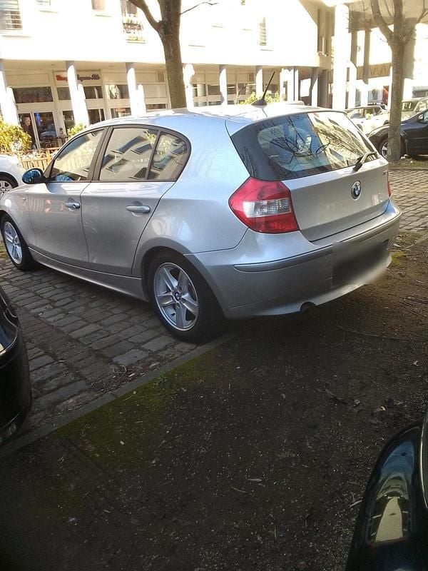 Gebraucht BMW 116 116 PS (85 kW) 2005 Silber Kleinwagen