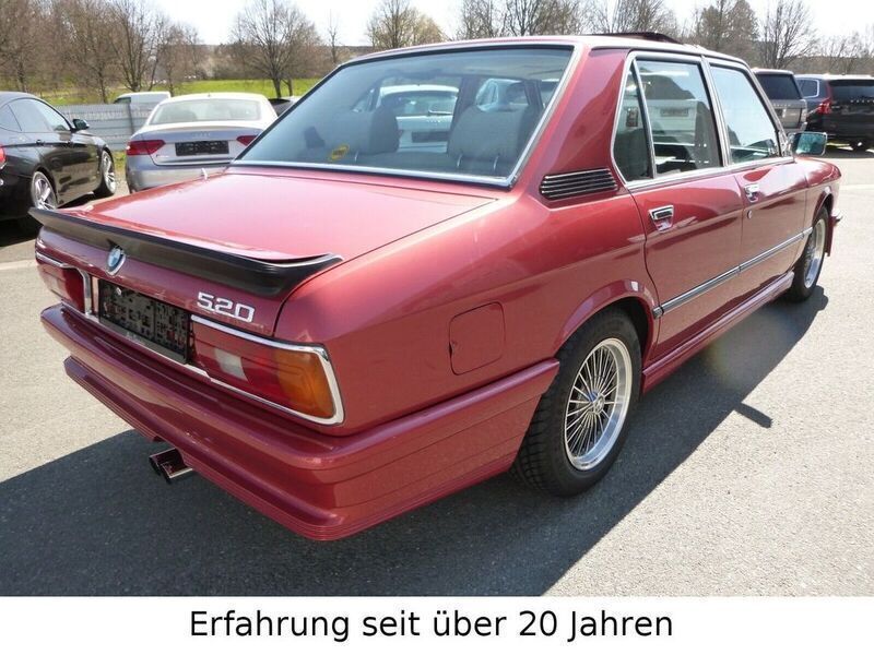 Gebraucht BMW 520 Performance 122 PS (89 kW) 1978 Rot Limousine