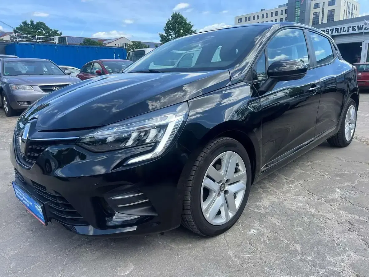 Gebraucht Renault Clio V 91 PS (66 kW) 2021 Sternenschwarz Kleinwagen