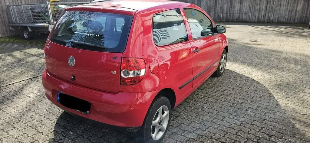 Gebraucht VW Fox 75 PS (55 kW) 2006 Rot Kleinwagen