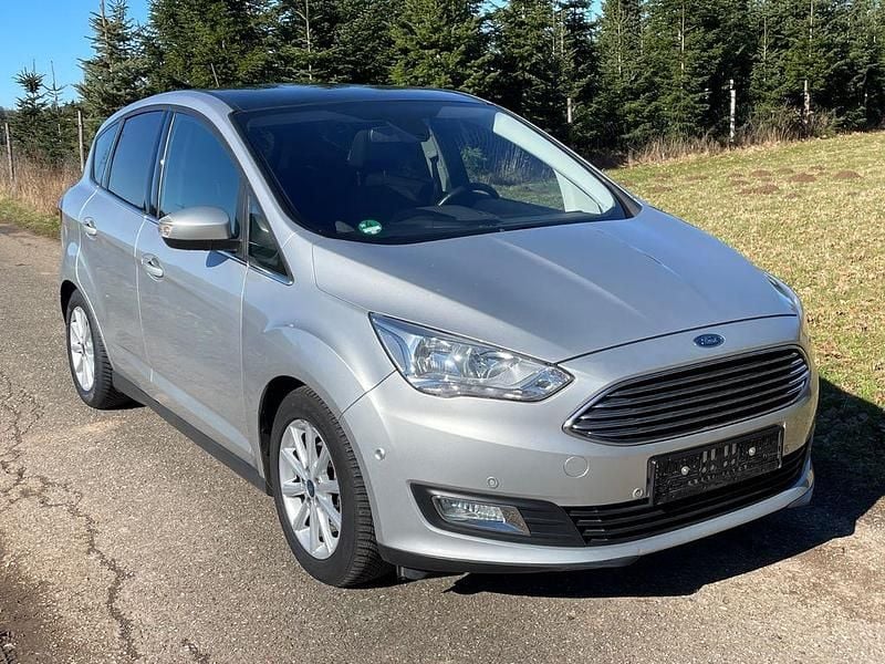 Gebraucht Ford C-MAX Titanium 101 PS (74 kW) 2017 Silber Van / Kleinbus