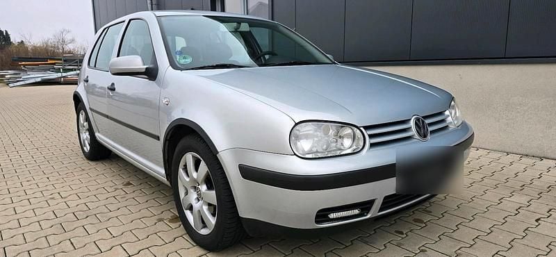 Gebraucht VW Golf IV 102 PS (75 kW) 1999 Silber Kleinwagen