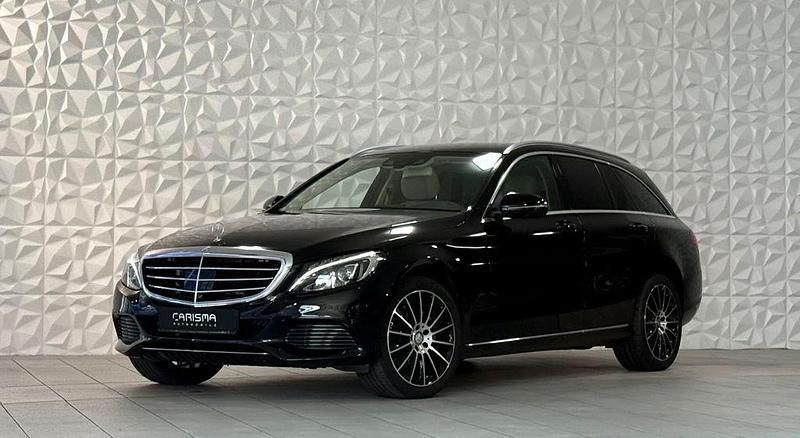 Schwarz Gebraucht 2015 Mercedes C200 Limousine | 20.490 € (Fairer Preis) - Bild 1/4