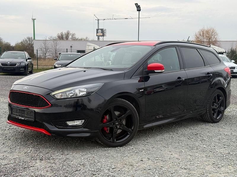 Gebraucht Ford Focus ST-Line 182 PS (133 kW) 2018 Schwarz Kombi