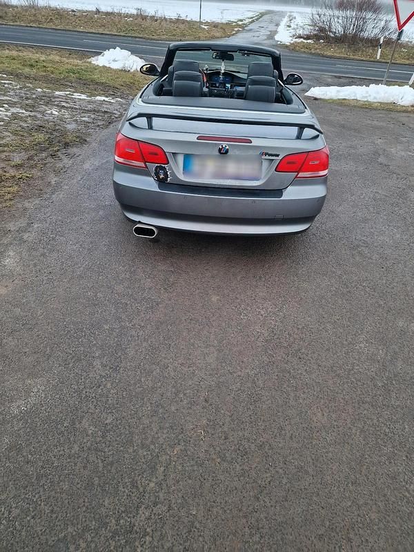Gebraucht BMW 325 Cabriolet 218 PS (160 kW) 2008 Silber Cabrio