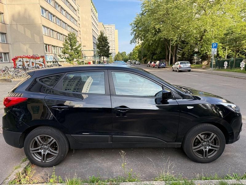 Schwarz Gebraucht 2014 Hyundai ix35 Classic SUV | 8.500 € (Guter Preis) - Bild 1/4