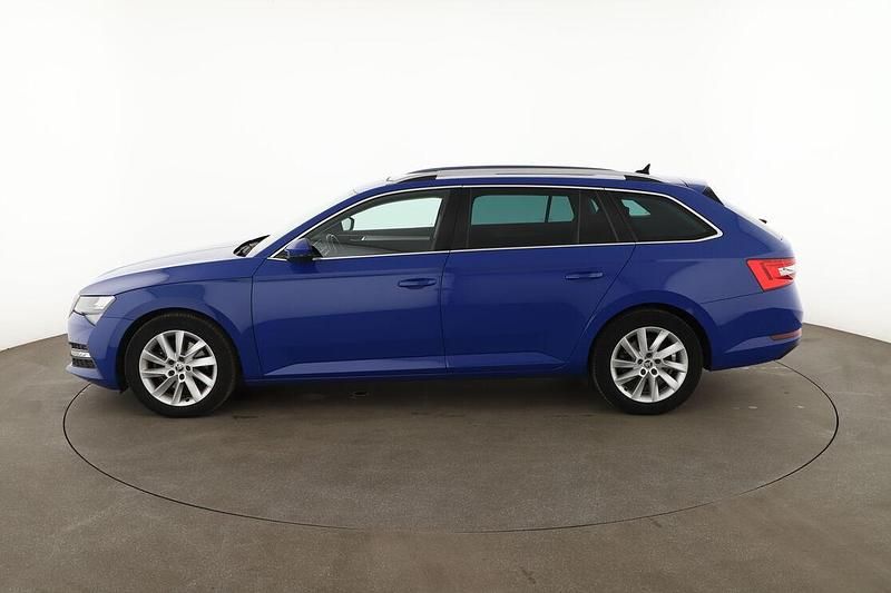 Gebraucht Skoda Superb Ambition 218 PS (160 kW) 2021 Blau Kombi