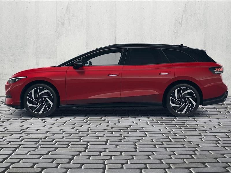 Używany VW ID.7 Pro 210 kW (286 KM) 2025 Czerwony Kombi