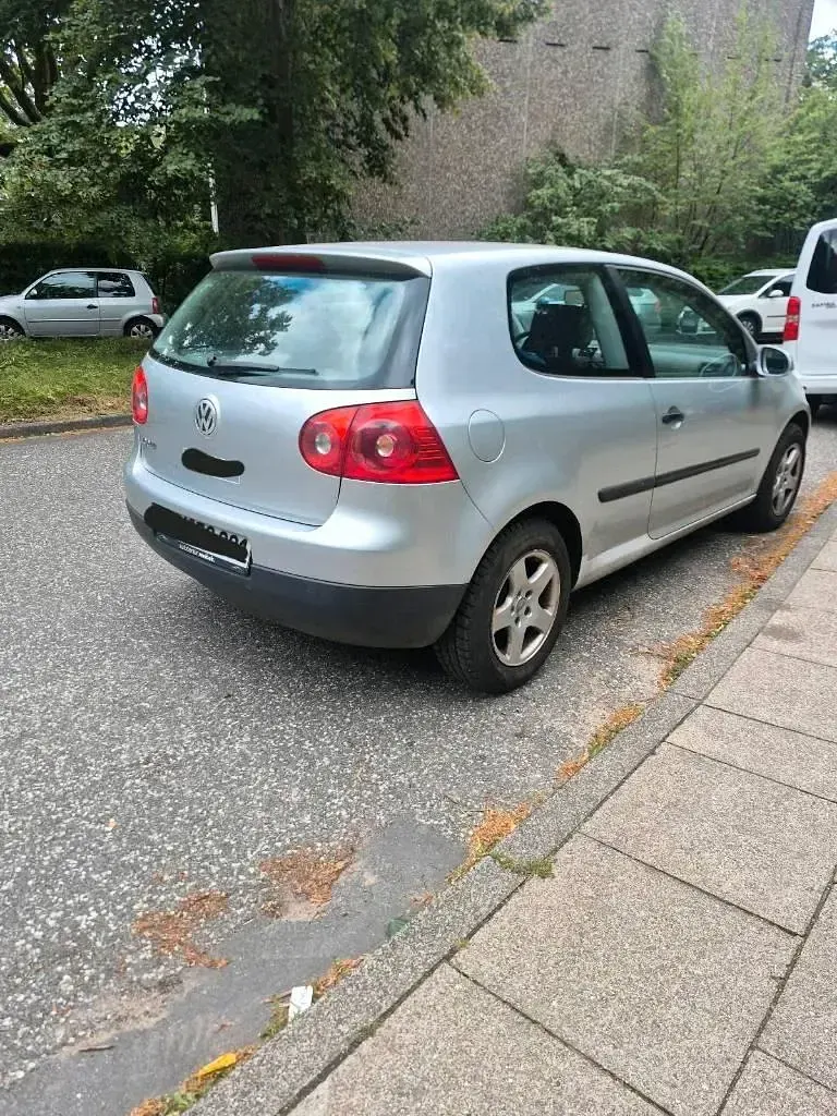 Gebraucht VW Golf V 75 PS (55 kW) 2004 Silber Kleinwagen