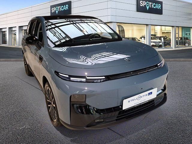 Neu Leapmotor B10 160 kW (218 PS) 2025 Blau SUV