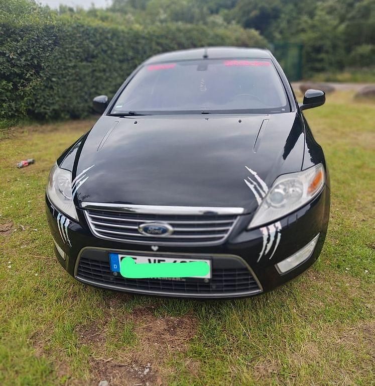 Schwarz Gebraucht 2009 Ford Mondeo Ghia Limousine | 4.000 € (Fairer Preis) - Bild 1/4