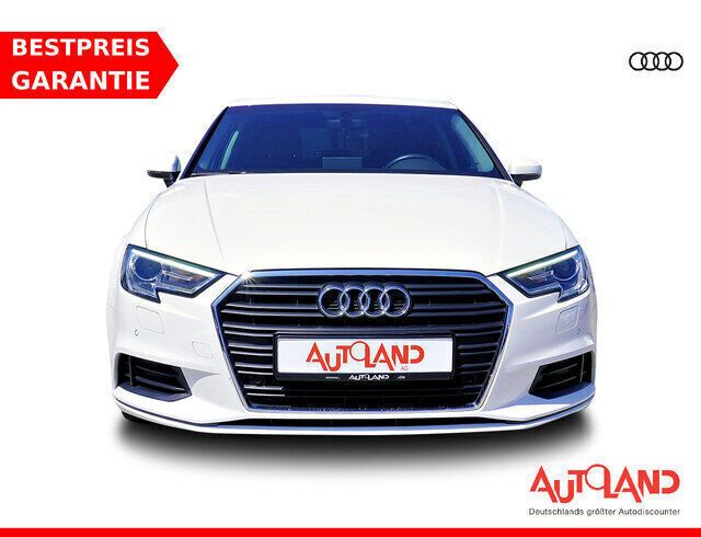 Weiß Gebraucht 2019 Audi A3 Basis Limousine | 21.990 € (Fairer Preis) - Bild 1/2