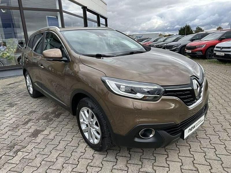 Gebraucht Renault Kadjar Collection 131 PS (96 kW) 2018 Chocolatbraun metallic SUV