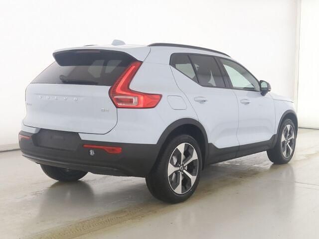 Gebraucht Volvo XC40 Plus 197 PS (144 kW) 2024 Blau SUV