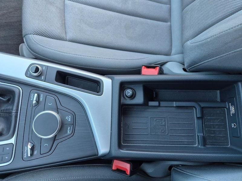 Gebraucht Audi A4 150 PS (110 kW) 2018 Schwarz Kombi