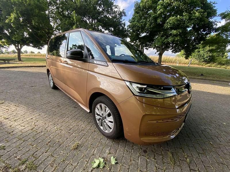 Bronze Gebraucht 2022 VW T7 Basis Van | 43.900 € (Fairer Preis) - Bild 1/4