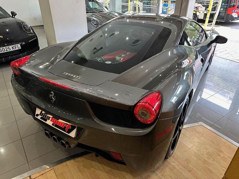 Gebraucht Ferrari 458 566 PS (416 kW) 2010 Grau