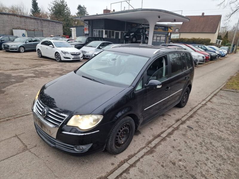 Silber Gebraucht 2007 VW Touran Highline Van / Kleinbus | 1.999 € (Superpreis) - Bild 1/4