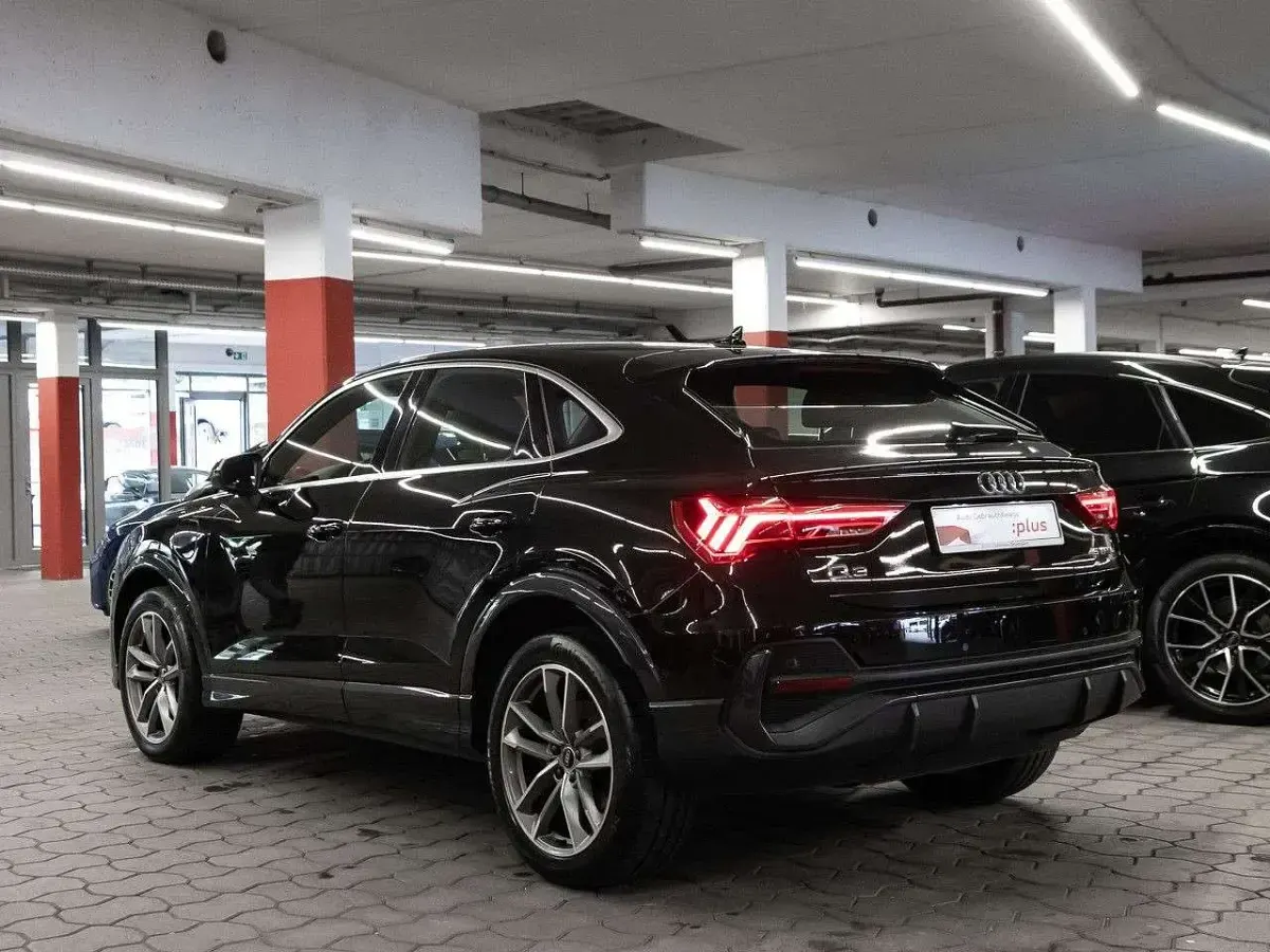 Gebraucht Audi Q3 S-Line 245 PS (180 kW) 2022 Mythosschwarz metallic SUV
