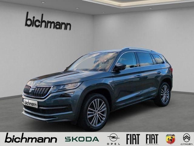 Grau Gebraucht 2019 Skoda Kodiaq LAURIN & KLEMENT SUV | 30.990 € (Etwas zu teuer) - Bild 1/4