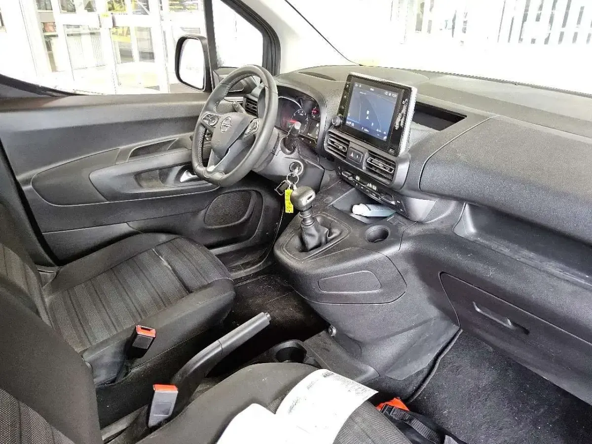Gebraucht Opel Combo Life Edition 110 PS (80 kW) 2020 Quarzsilber Van / Kleinbus
