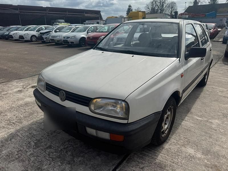 Gebraucht VW Golf III 75 PS (55 kW) 1992 Weiß Kleinwagen