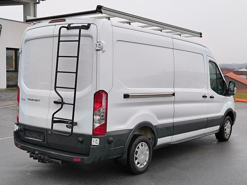Gebraucht Ford Transit Trend 131 PS (96 kW) 2020 Weiß Kombi