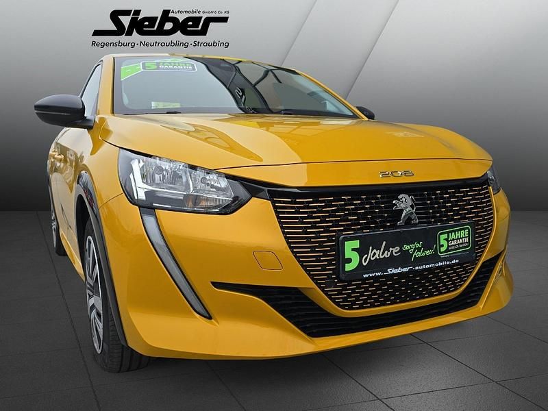 Gebraucht Peugeot e-208 Active 100 kW (136 PS) 2022 Lack gelb faro/typ aussenverkleidun Kleinwagen
