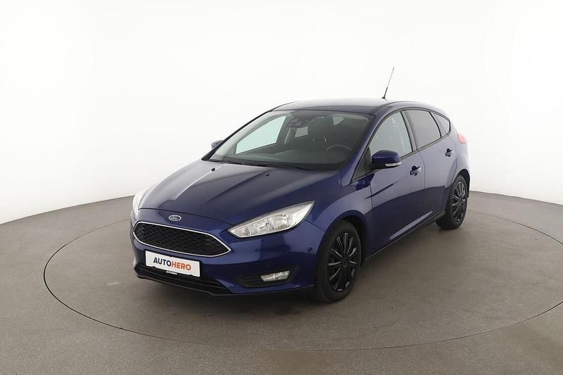 Blau Gebraucht 2015 Ford Focus Business Edition Limousine | 9.940 € (Fairer Preis) - Bild 1/3