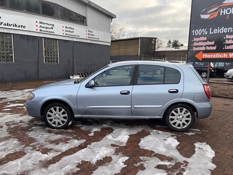 Gebraucht Nissan Almera Acenta 98 PS (72 kW) 2006 Blau Kleinwagen