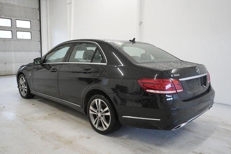 Gebraucht Mercedes E350 Edition 258 PS (189 kW) 2015 Schwarz Limousine