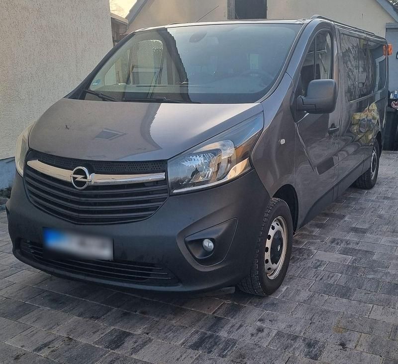 Gebraucht Opel Vivaro S 95 PS (69 kW) 2016 Grau Van / Kleinbus