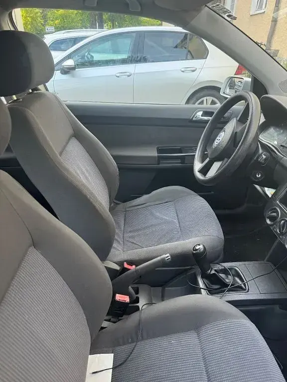 Gebraucht VW Polo Basis 75 PS (55 kW) 2003 Grau Limousine