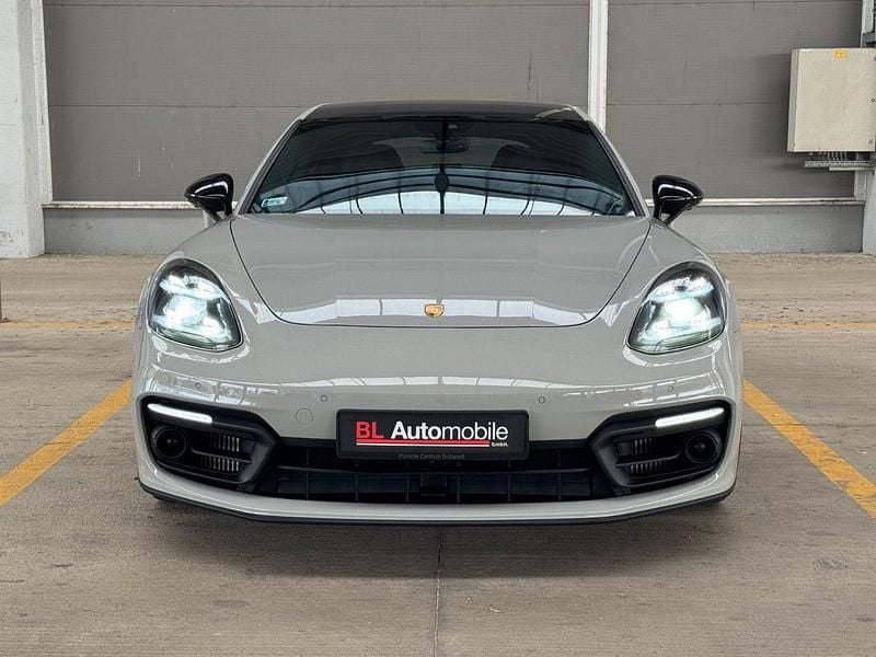 Gebraucht Porsche Panamera 4S Chrono 553 PS (406 kW) 2021 Grau Limousine