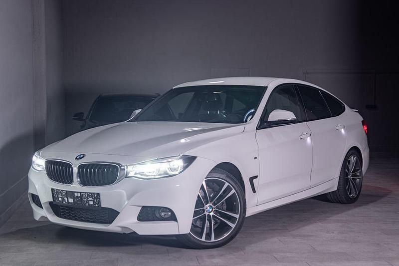 Weiß Gebraucht 2018 BMW 330 Gran Turismo M Sport Limousine | 23.690 € (Fairer Preis) - Bild 1/4