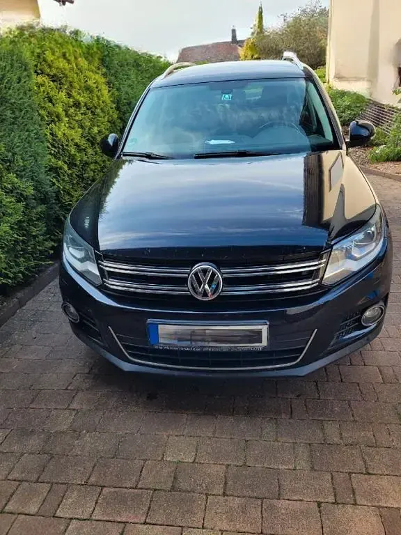 Gebraucht VW Tiguan Trendline 150 PS (110 kW) 2014 Schwarz SUV