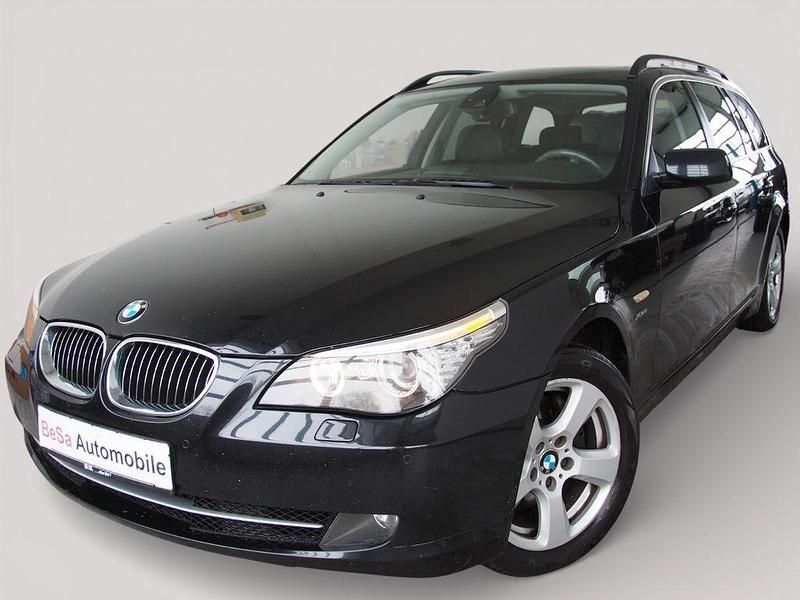 Gebraucht BMW 525 Advantage 197 PS (144 kW) 2009 Schwarz Kombi