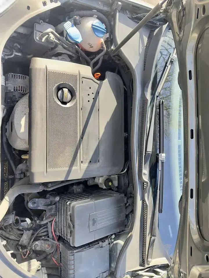 Gebraucht VW Golf IV Trendline 75 PS (55 kW) 2004 Grau Kleinwagen
