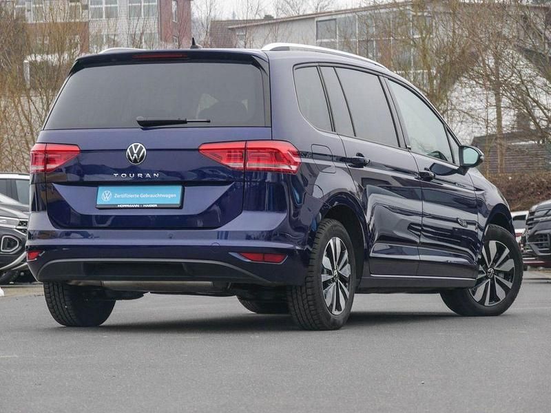Gebraucht VW Touran Comfortline 150 PS (110 kW) 2024 Blau Van / Kleinbus