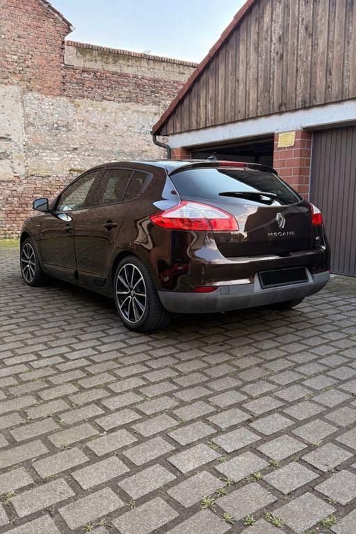 Gebraucht Renault Mégane Bose Edition 110 PS (80 kW) 2013 Braun Limousine