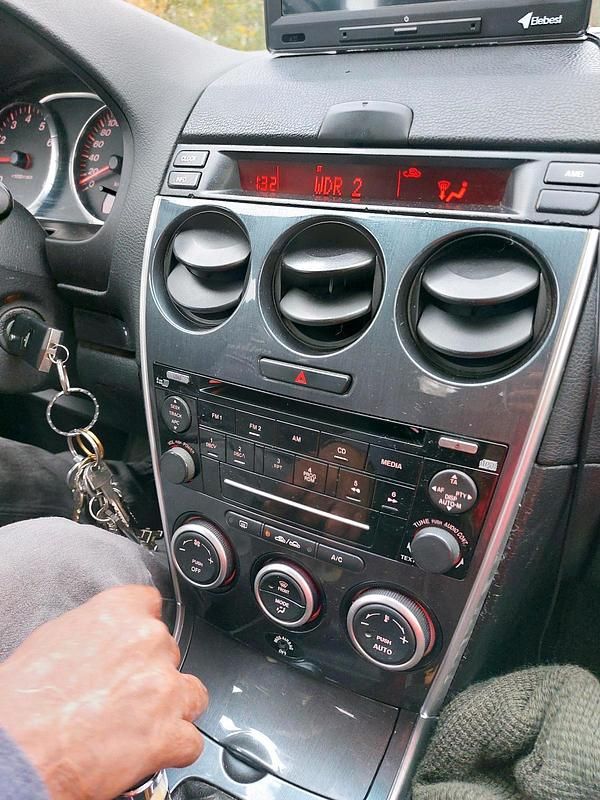 Gebraucht Mazda 6 2007 Silber Kombi