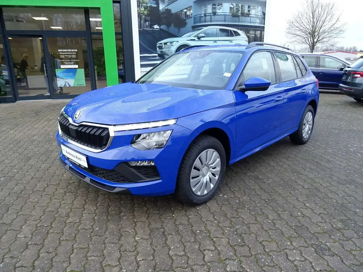 Neu Skoda Kamiq Essence 116 PS (85 kW) 2026 Energyblau SUV