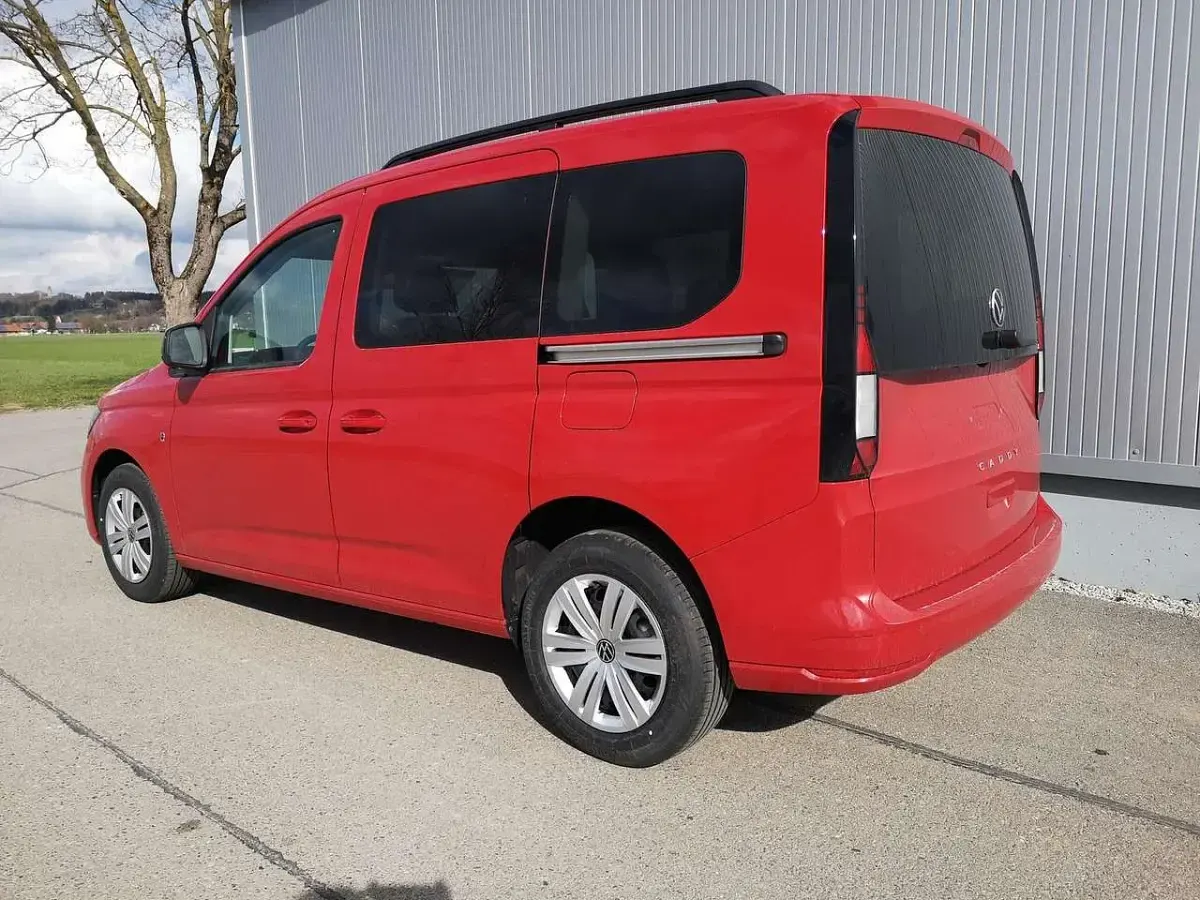 Neu VW Caddy Basis 122 PS (89 kW) 2026 Kirschrot Van / Kleinbus