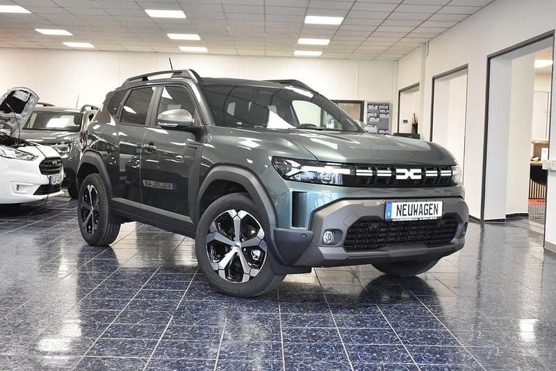 Grün Neu 2025 Dacia Duster Journey SUV | 26.990 € (Guter Preis) - Bild 1/4